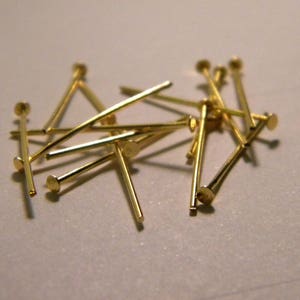 300 gold flat head shank nails 24 mm x 0.7 mm B6