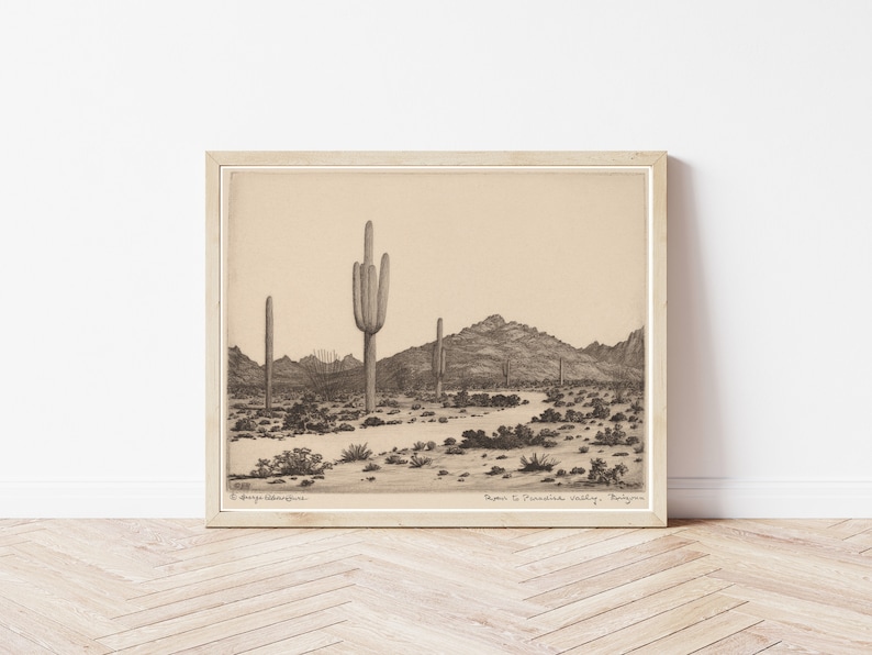 K&ouml;nnte beinhalten: Eine Schwarzwei&szlig;zeichnung einer W&uuml;stenlandschaft mit Saguaro-Kakteen und Bergen. Die Zeichnung tr&auml;gt den Titel "From to Paradise Valley, Arizona" und ist signiert mit "G. George  Whitestone".