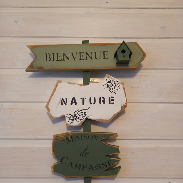 totem en bois panneau décoration de jardin ou d'entrée de maison création originale