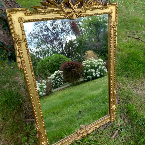 trumeau grand miroir en bois patiné or vieilli décoration shabby chic classique chic