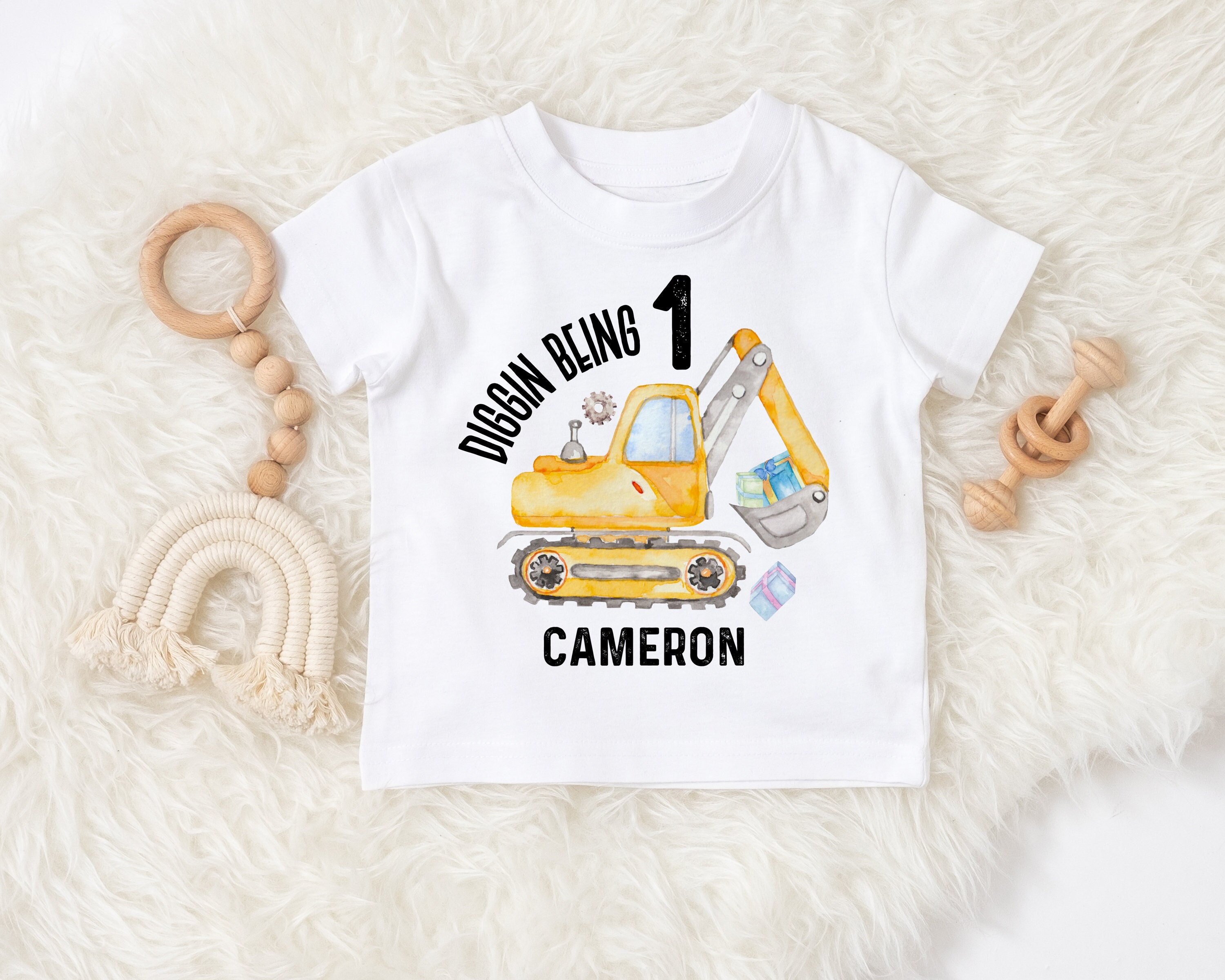 奉呈 1st Birthday Digger Loader Construction Trucks Baby 1yr Bday Tシャツ 