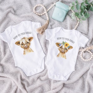 Neu bei der Herde Baby Farm Body Hochlandkuh Strampler Babyweste Niedliches Babypartygeschenk Landbaby