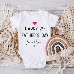 1:a fars dag-t-shirt 2:a fars dag babybody fars dag-present söt present till pappa present till pappa 3:e 4:e 5:e 6:e bild 9