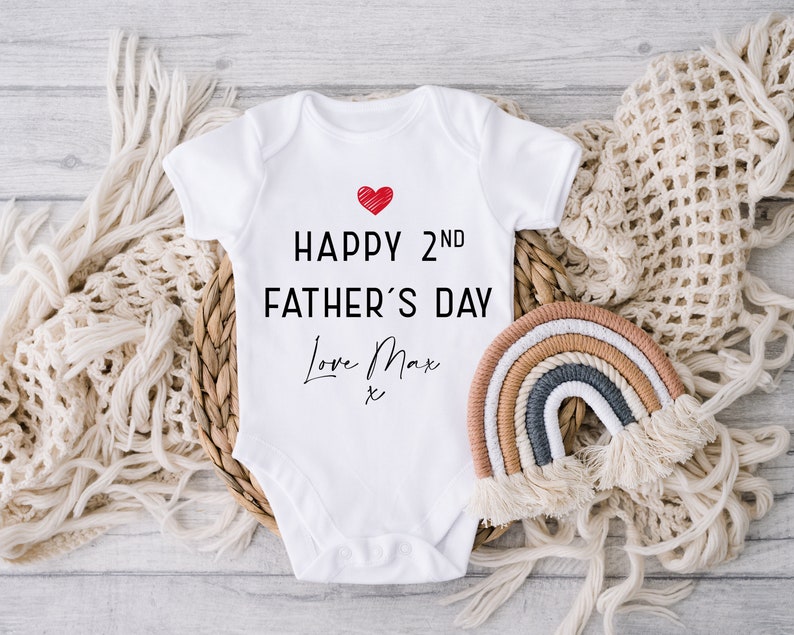 1:a fars dag-t-shirt 2:a fars dag babybody fars dag-present söt present till pappa present till pappa 3:e 4:e 5:e 6:e bild 9