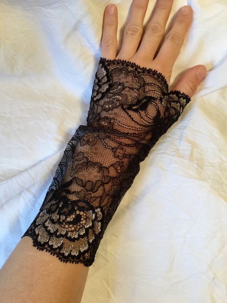 gray lace gloves