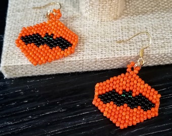 Halloween Bat Earrings: Gothic Beadwork Jewelry