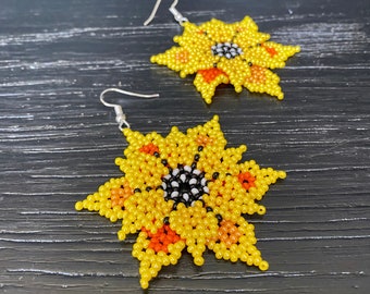 Huichol Beaded Sunflower Earrings: Mexican Folk Art Jewelry