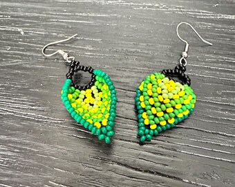 Green seed bead earrings for multicolor collar necklace