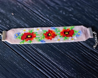 Red Poppy Flower Bead Crochet Bracelet: Floral Hippie Jewelry