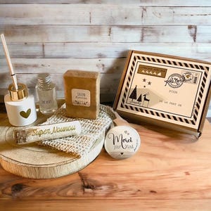 Coffret diffuseur BLANC cadeau fêtes de fin d'année + carte personnalisée - Marraine - Mamie - Tata - Nounou - ATSEM - Collègue - Maîtresse