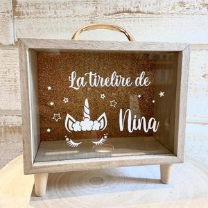 Wooden piggy bank - GOLD glitter background - customizable - gift idea for birth, baptism, 1st birthday,...