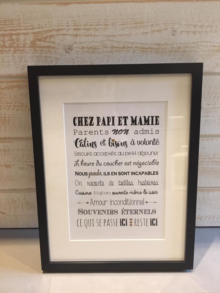 Cadre bois gravé Mamie personnalisé avec cœur argenté acrylique