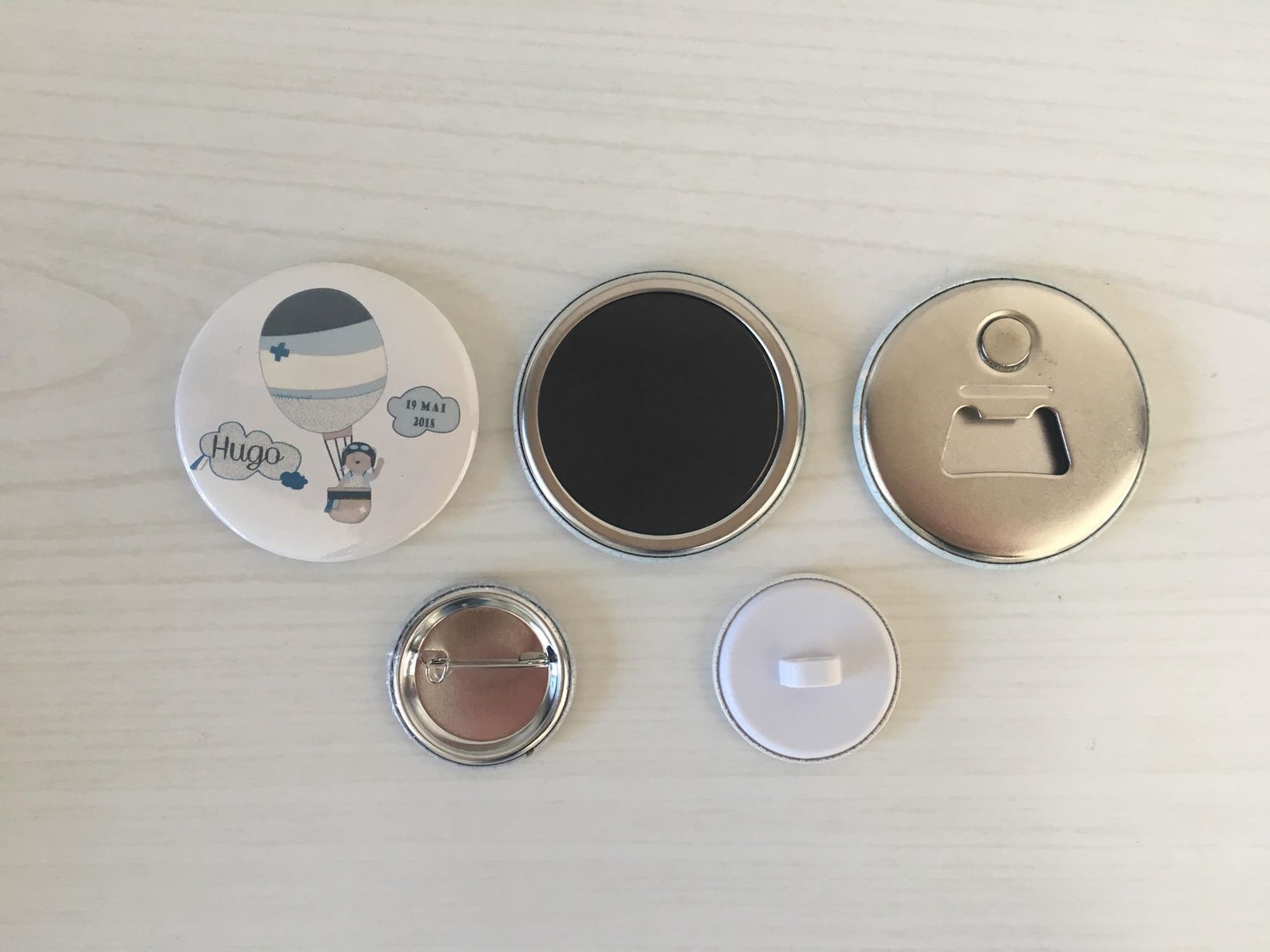 VIVIIHOO Lot de 30 Badges Personnalisés 58mm - Épingles Incluses - Ronds Transparent en Acrylique - Idéal pour DIY Porte-Nom, Vêtements et Photos