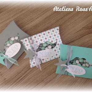 Pochette moustache + étoile + étiquette personnalisée pour dragées baptême communion