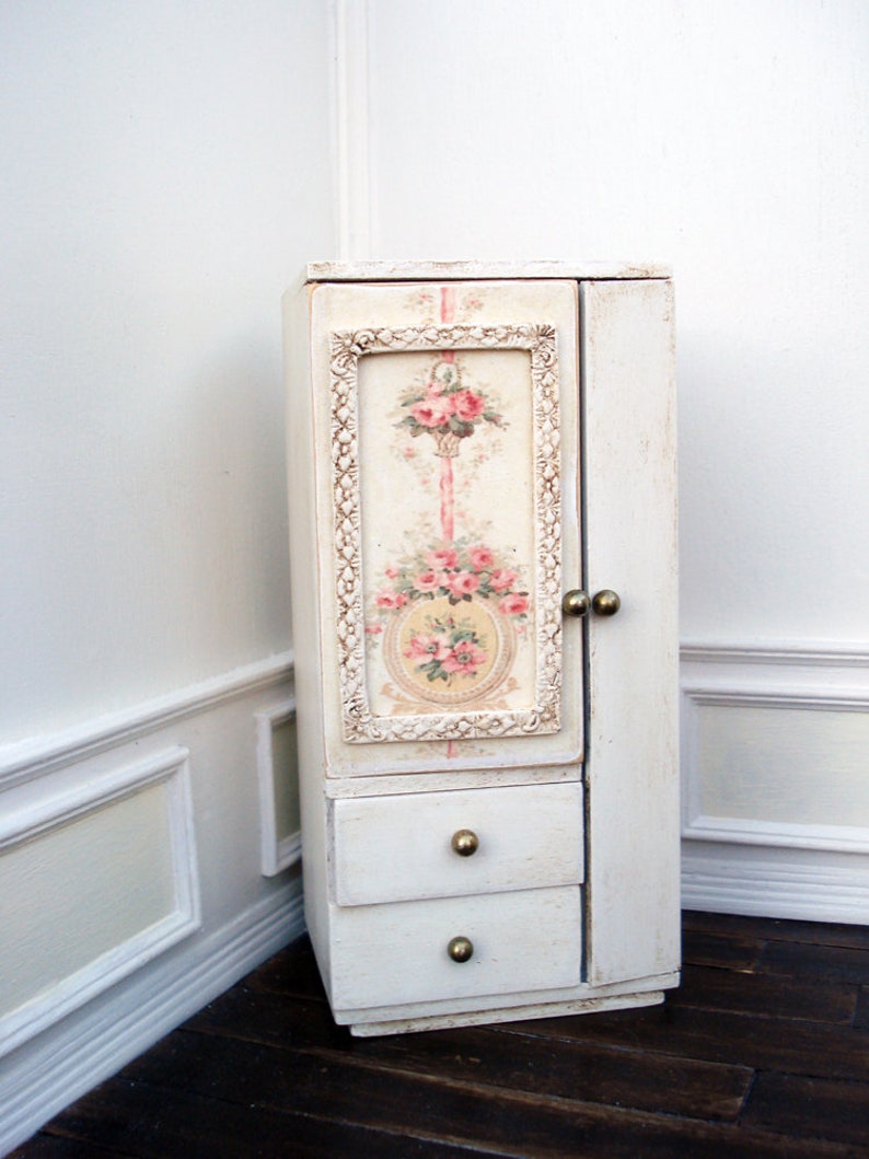 Miniature Dollhouse 1:12 scale cabinet closet hutch decoupage vintage floral image door