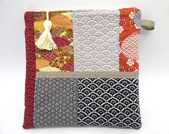 Pochette de maquillage, pochette de toilette en coton et simili cuir. Motifs japonais. Intérieur matelassé