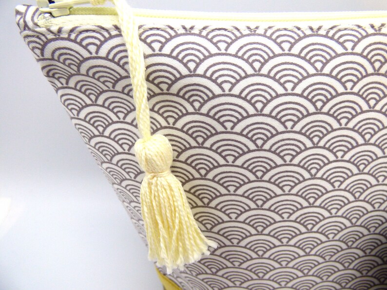 Maxi-toilet and Japanese cotton and suede pouch High-capacity quilted kit