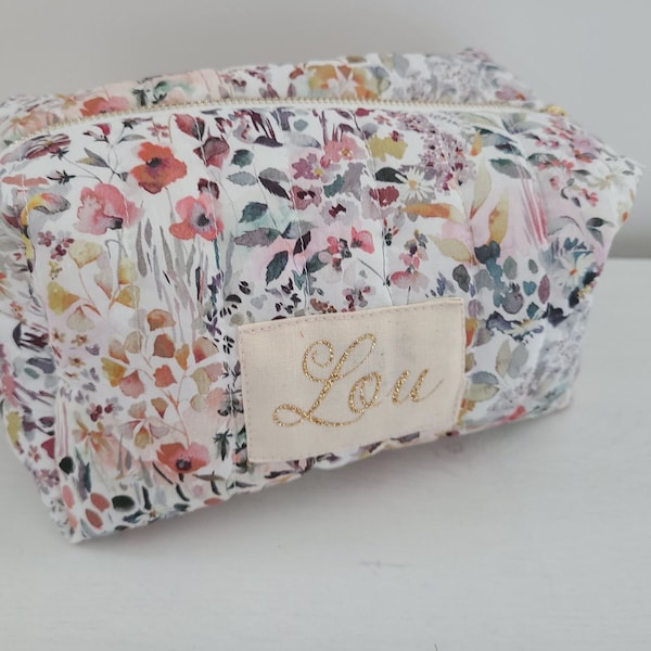 Trousse de toilette personnalisée en liberty Felda matelassé