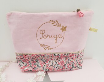 Trousse de toilette personnalisée prénom liberty Wiltshire pois de senteur