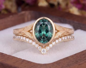 Vintage Oval Teal Sapphire Engagement Ring Set Nature Inspired Solid Gold Bezel Leaf Engraved Bridal Ring Dainty Half Eternity Curved Rings