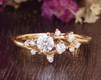 Vintage Cluster Round Moissanite Engagement Ring Unique Dainty 14k Solid Gold Diamond Handemade Promise Ring Custom Anniversary Gift For Her