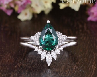 Pear Emerald Moissanite Engagement Ring Set White Gold Marquise Curved Wedding Band Women Celtic Knot Moissanite Diamond Ring May Birthstone