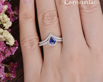 Pear Shaped Lab Sapphire Bridal Set 2pcs Blue Sapphire White Gold Ring Chevron Wedding Band Stacking Rings V Shaped September Birthstone