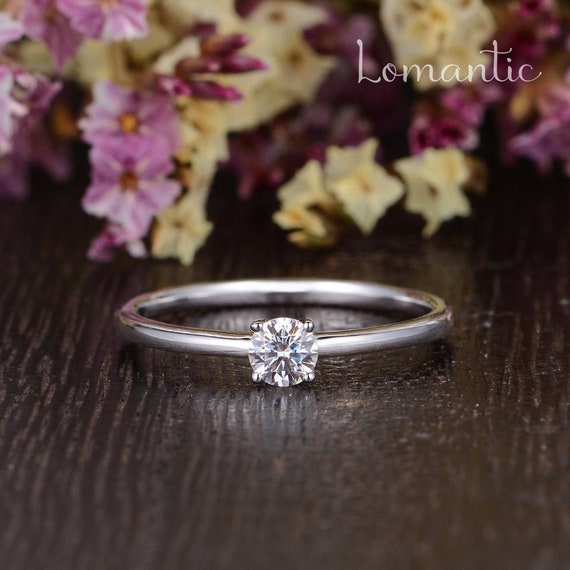 4mm moissanite deals