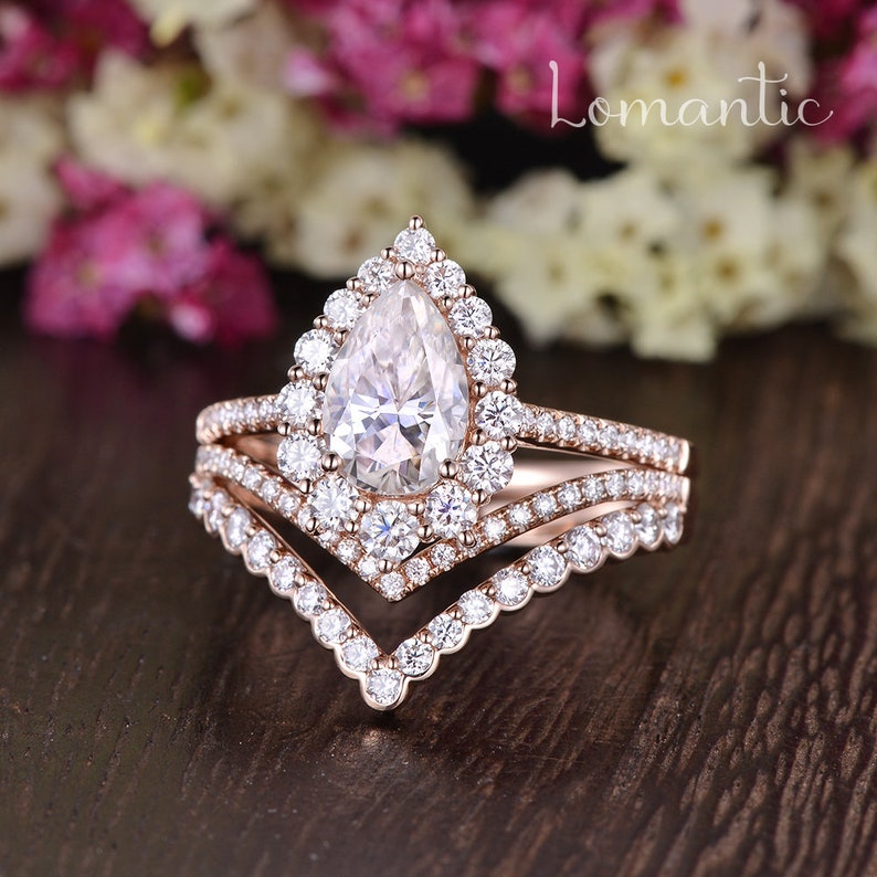 1.5ct Pear Shaped Moissanite Engagement Ring Set Vintage Unique Double Chevron Band Stacking Halo Engagement Ring Rose Gold Bridal 2pcs image 3