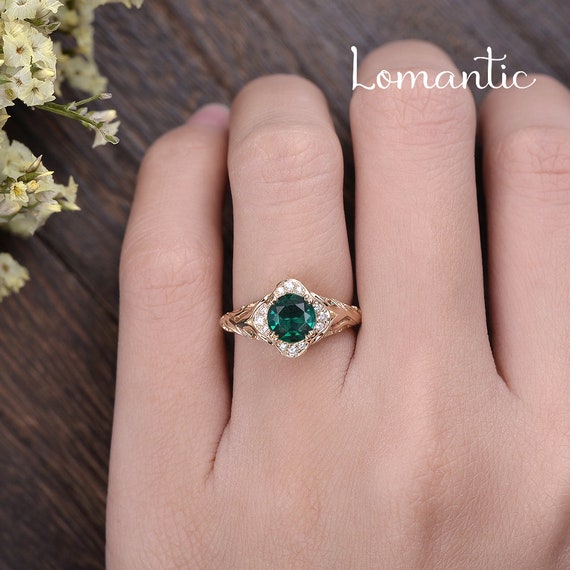 Antique emerald rings for best sale sale