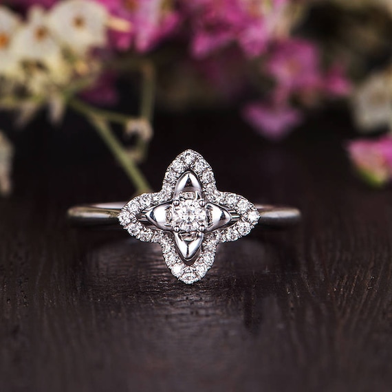 Louis Vuitton Monogram Fusion diamond engagement ring