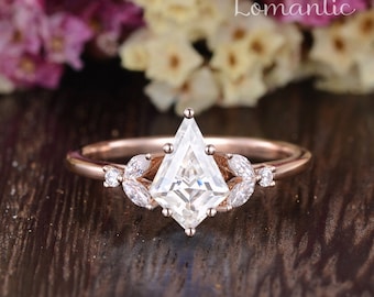 Vintage Moissanite Engagement Ring Set Kite Shaped Rose Gold Moissanite Ring Minimalist Cluster Ring Marquise Diamond Ring Christmas Gift