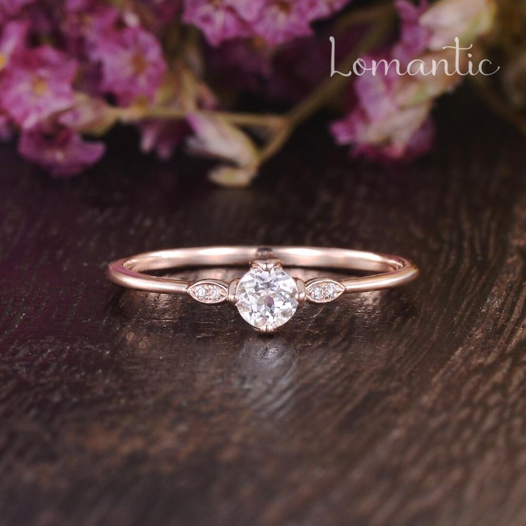 Bague En Or Jaune 14 Carats Avec Topaze Rose Naturelle 8,20 Ct - Pierre De Naissance - Style Minimaliste