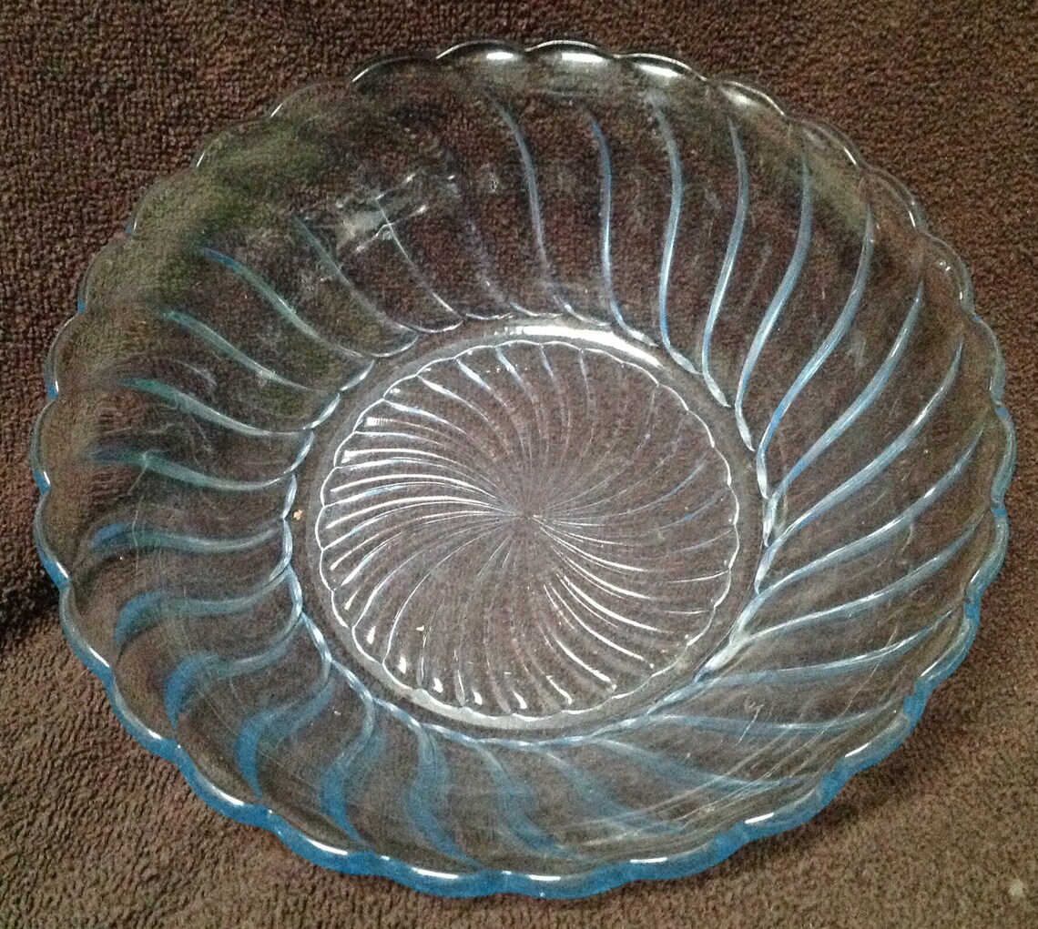 Vintage 1940s Stylish Blue Glass Fruit Bowl / Serving Dish Etsy