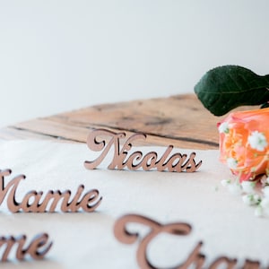 Marcadores de lugar de madera personalizados - boda, cumpleaños, bautismo - corte láser - nombre de madera - letra de madera