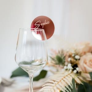 Runder Platzmarker aus Plexiglas zum Hinstellen im Glas, Glasmarker, schicker Platzmarker Hochzeit, Geburtstag, Taufe, Gastgeschenk