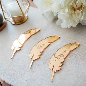 Plexiglas place marker in the shape of a feather, wedding place marker, birthday, baptism, table decoration, guest gift