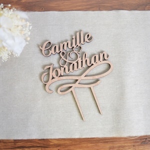 Romantic cake topper for wedding cake to customize with the names of the bride and groom for wedding cake, natural wood or plexiglass