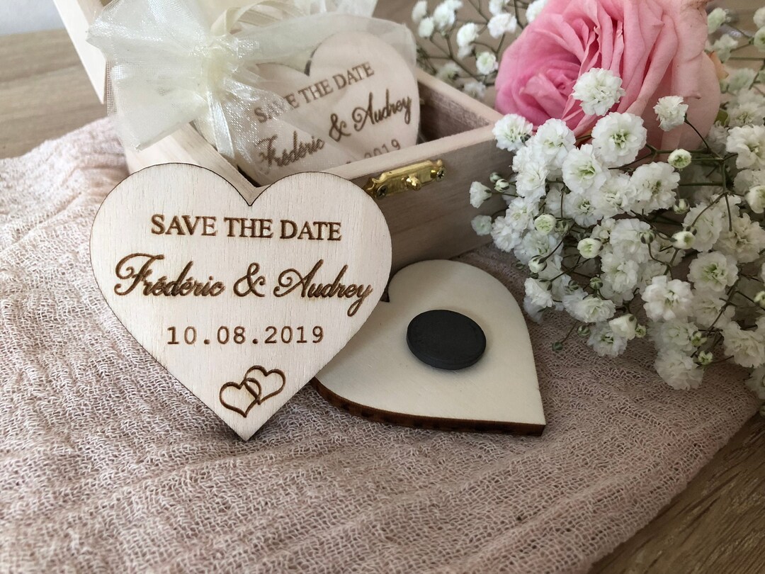 Save the date en bois en forme de coeur - save the date magnet avec ...