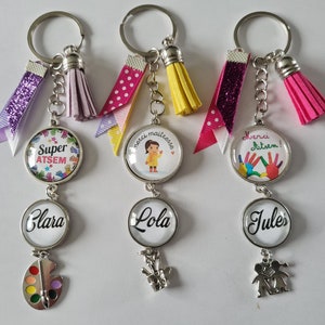 cadeau maîtresse atsem, porte clés maîtresse avec prénom enfant, cadeau maîtresse, porte clé personnalisable maîtresse