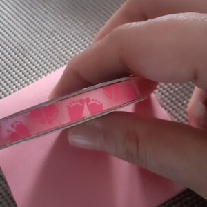 Ruban petits pieds rose