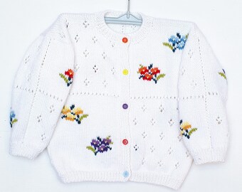 Children's jacket, handmade knit, wool, white waistcoat, openwork and embroidered knit.