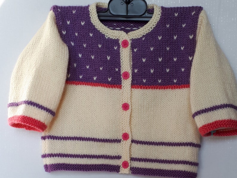 Brassière bébé veste bébé tricot bébé layette tricotée image 0