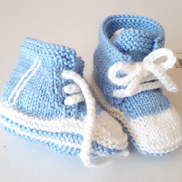 Chaussons, style converse, layette bébé tricot main, chausson tricot laine, naissance 3 mois, cadeau naissance