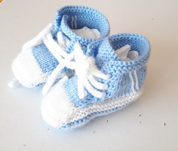 Chaussons Bébé Style Souliers au Tricot Taille Naissance 