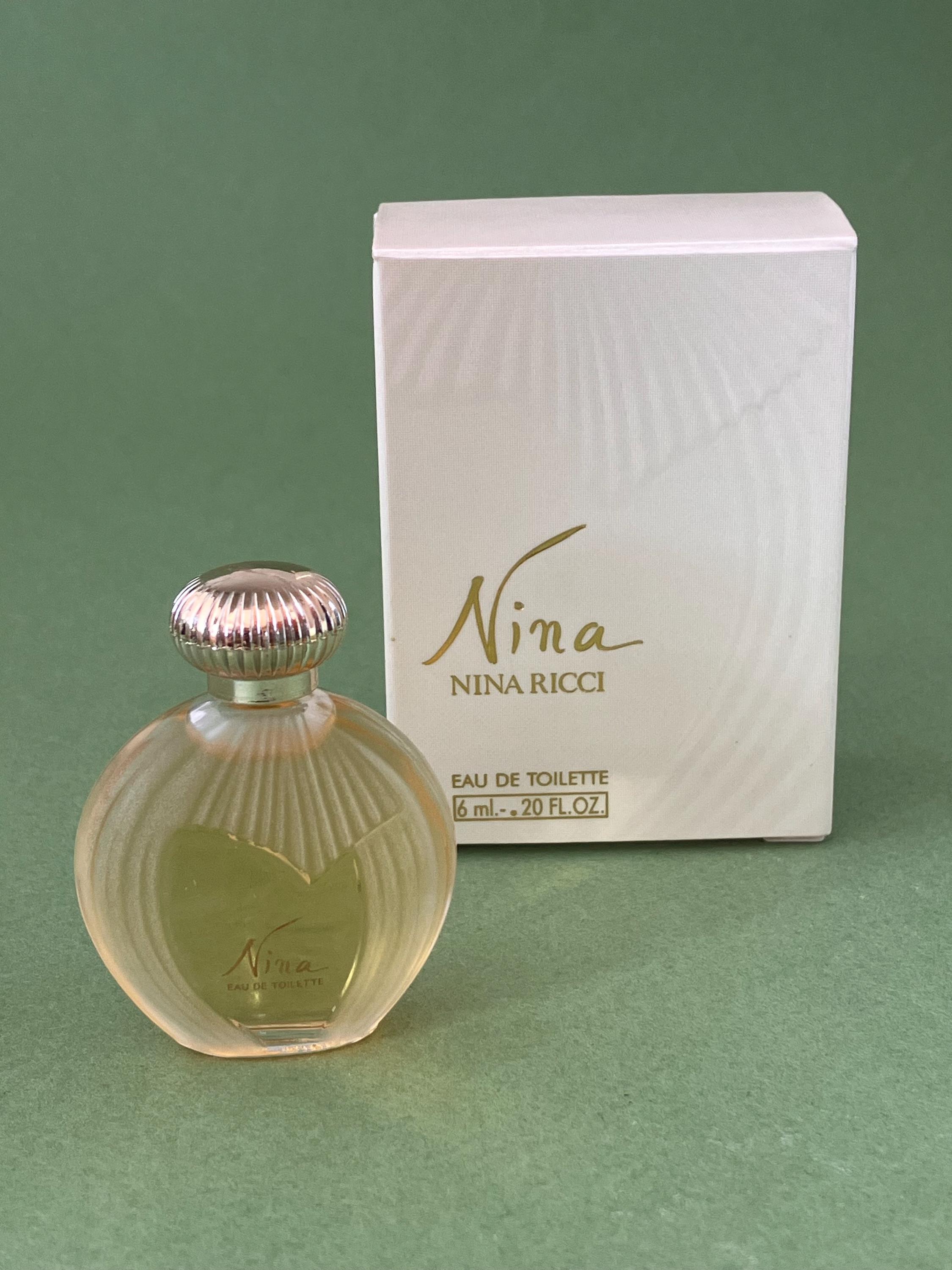 Nina Ricci Nina EDT 25ml ビンテージ 1990年製 希少 Nina by Nina Ricci Vintage Collectible Miniature Eau De Toilette