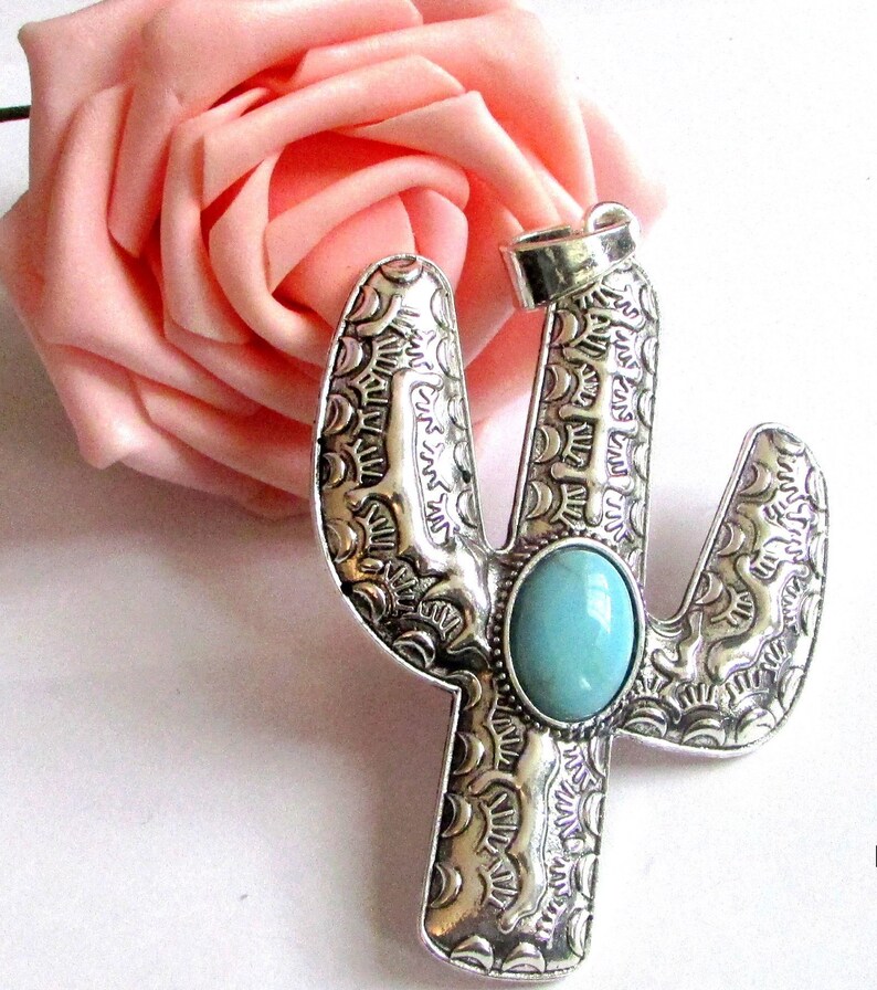 tree of Mexico, synthetic turquoise antique silver pendant tree CACTUS of America Pendant etnick Cactus