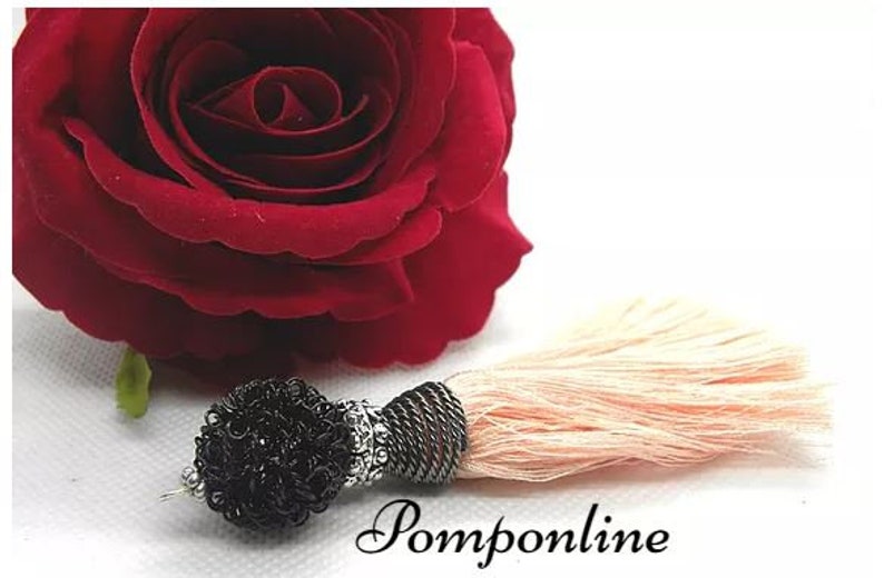 large Pompom yarn hippie boho Pompom Pompom Indian Pompom big Pompom silk Pompom creation big silver Pompom Pompom in silk thread