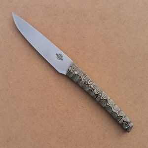 Beiges Tafelmesser aus Edelstahl Paperstone, Steakmesser, Tafelmesser, Bastelmesser, handgefertigtes Messer, Originalmesser