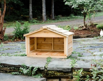 Medium Feeding Station - Great for Cats, Dogs and Rabbits!